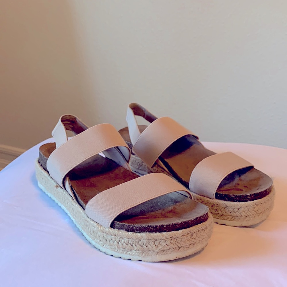 Semi Platform Sandals